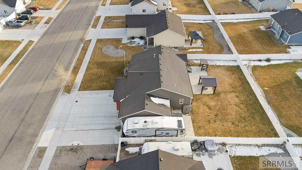 4019 N Baldwin Avenue