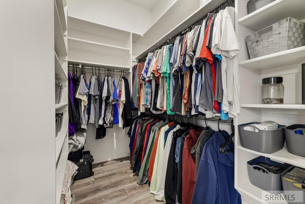 4019 N Baldwin Avenue