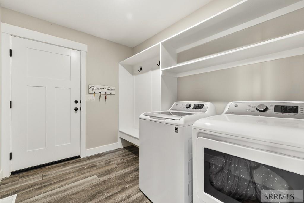 4019 N Baldwin Avenue