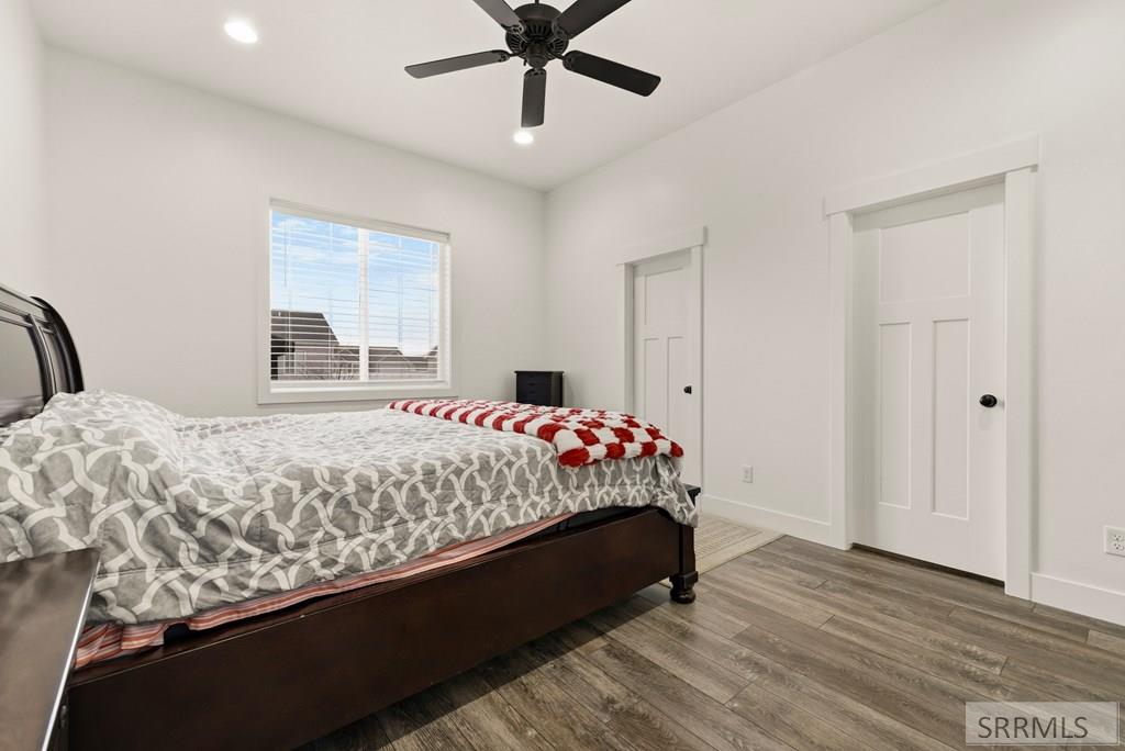 4019 N Baldwin Avenue