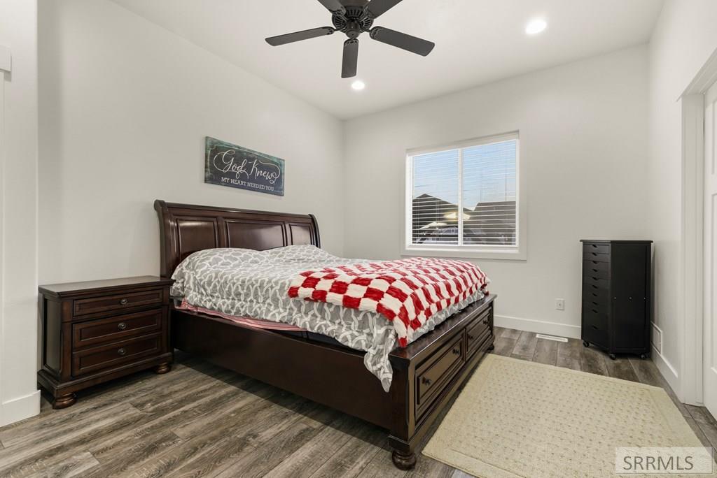 4019 N Baldwin Avenue