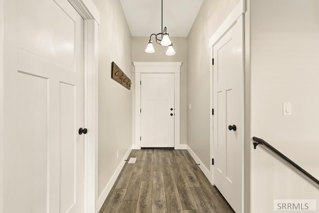 4019 N Baldwin Avenue