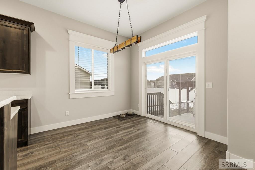 4019 N Baldwin Avenue