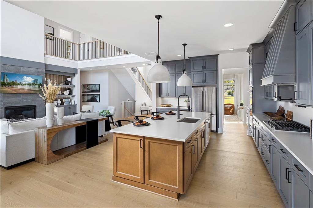 6430 Pond View Drive