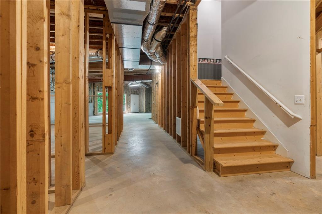 7830 Kings Point Drive