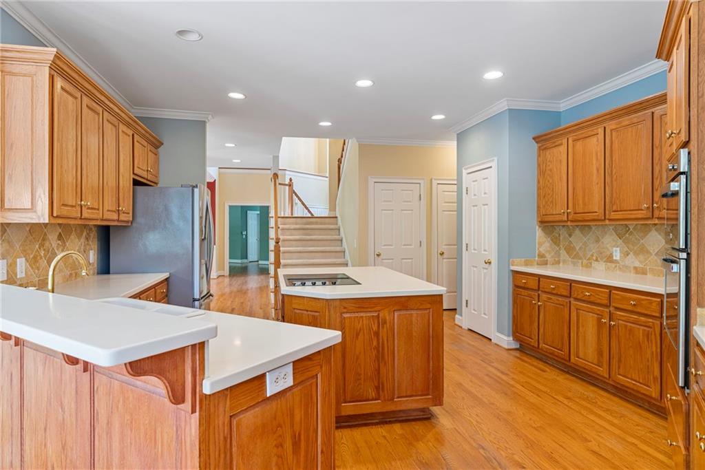 7830 Kings Point Drive