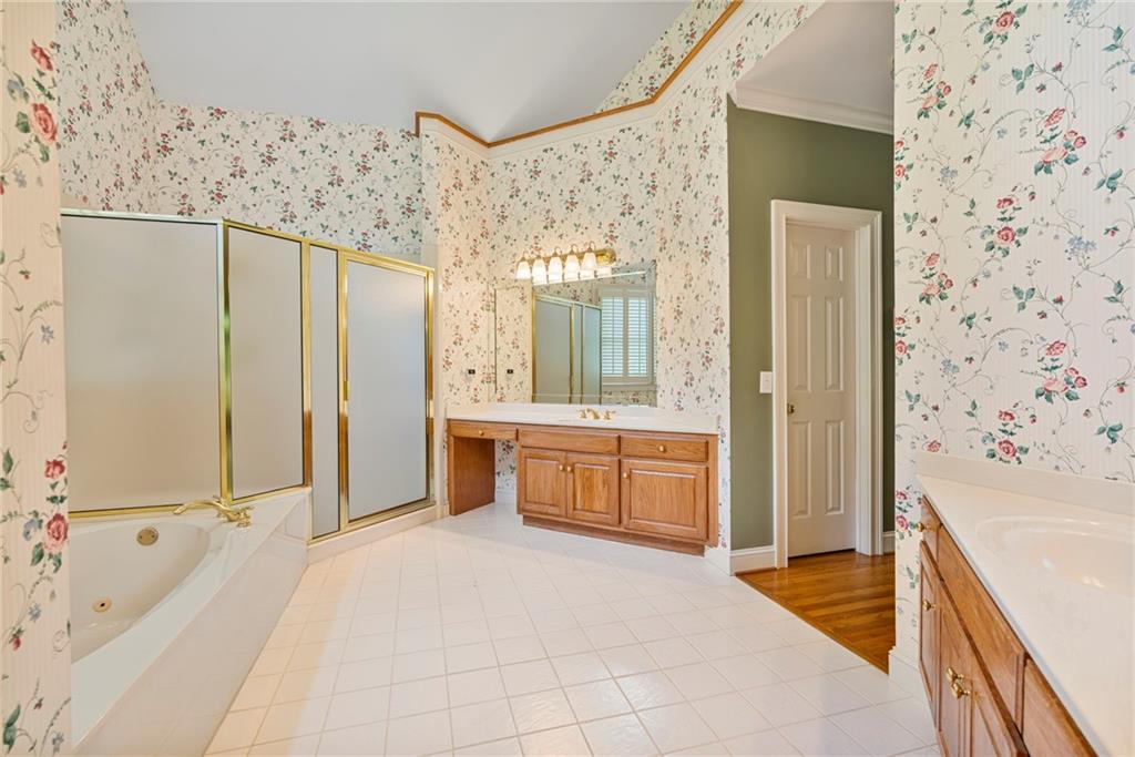 7830 Kings Point Drive