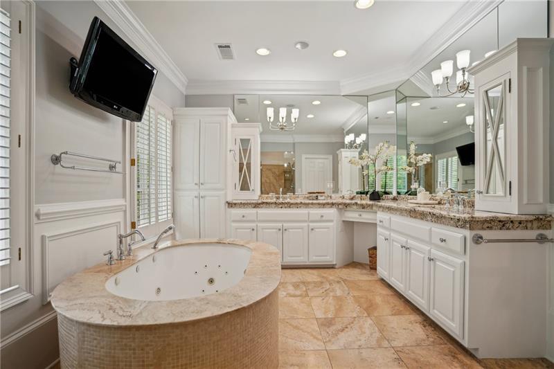 4555 Peachtree Dunwoody Road