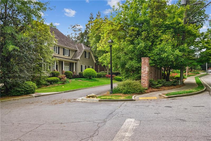 4555 Peachtree Dunwoody Road