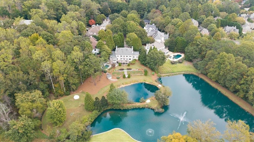 745 Brookwoods Trace