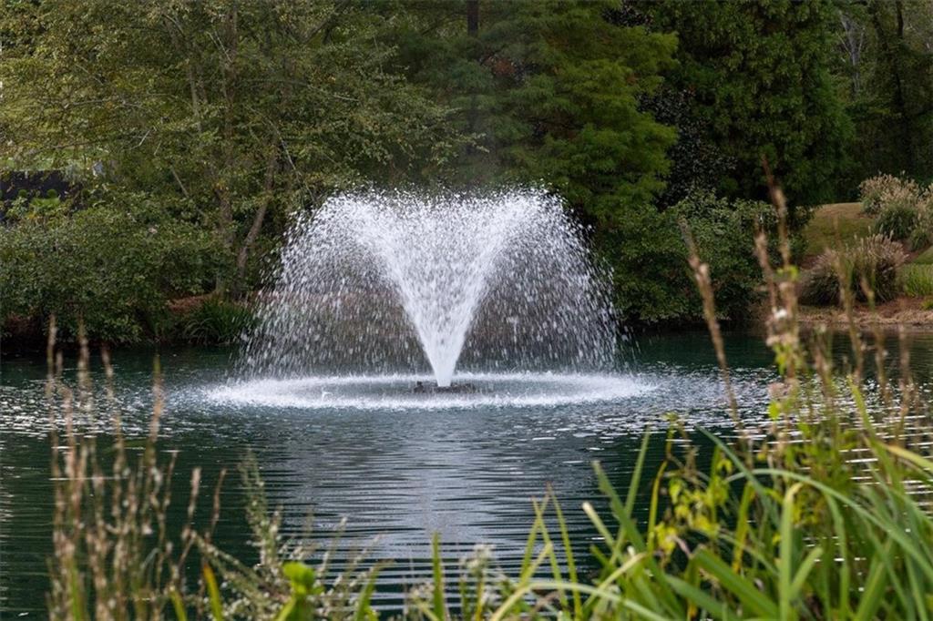 745 Brookwoods Trace