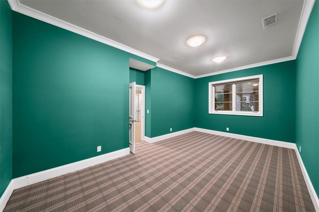 745 Brookwoods Trace