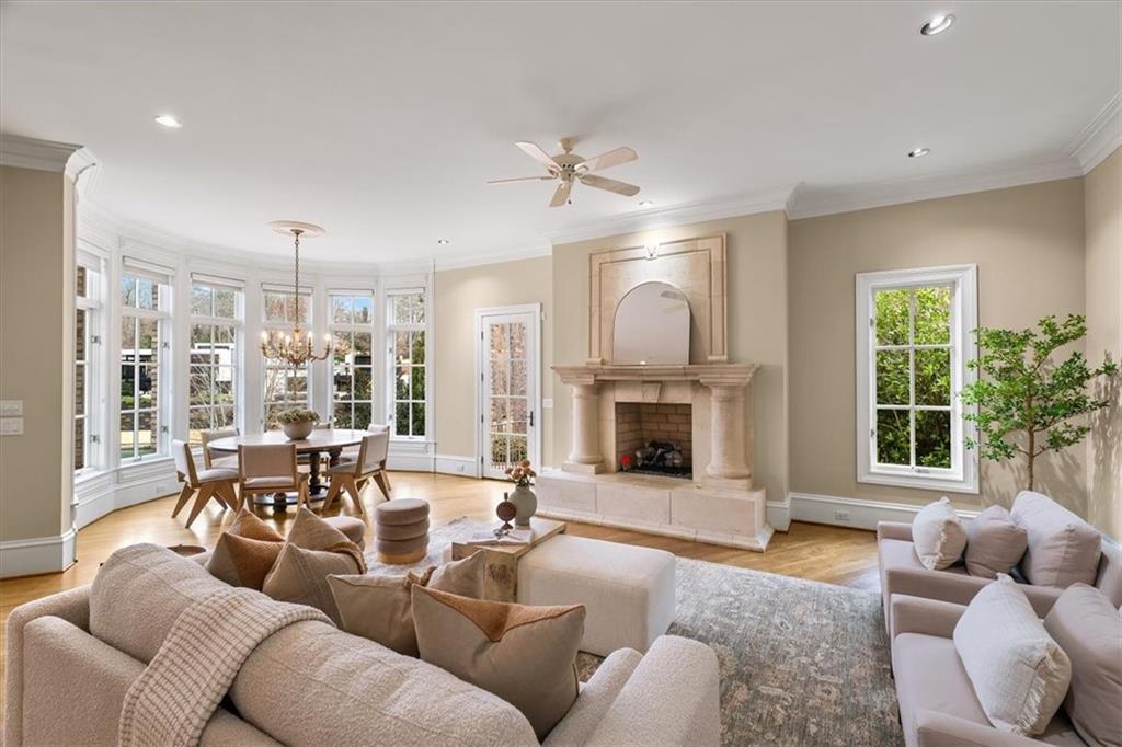 745 Brookwoods Trace