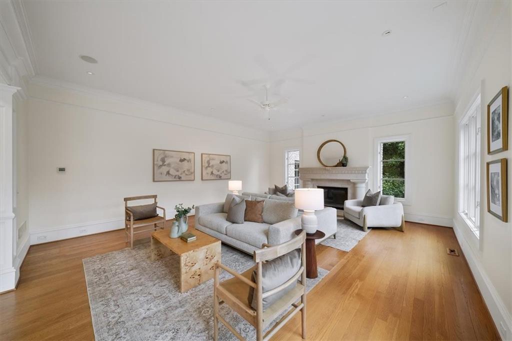 745 Brookwoods Trace