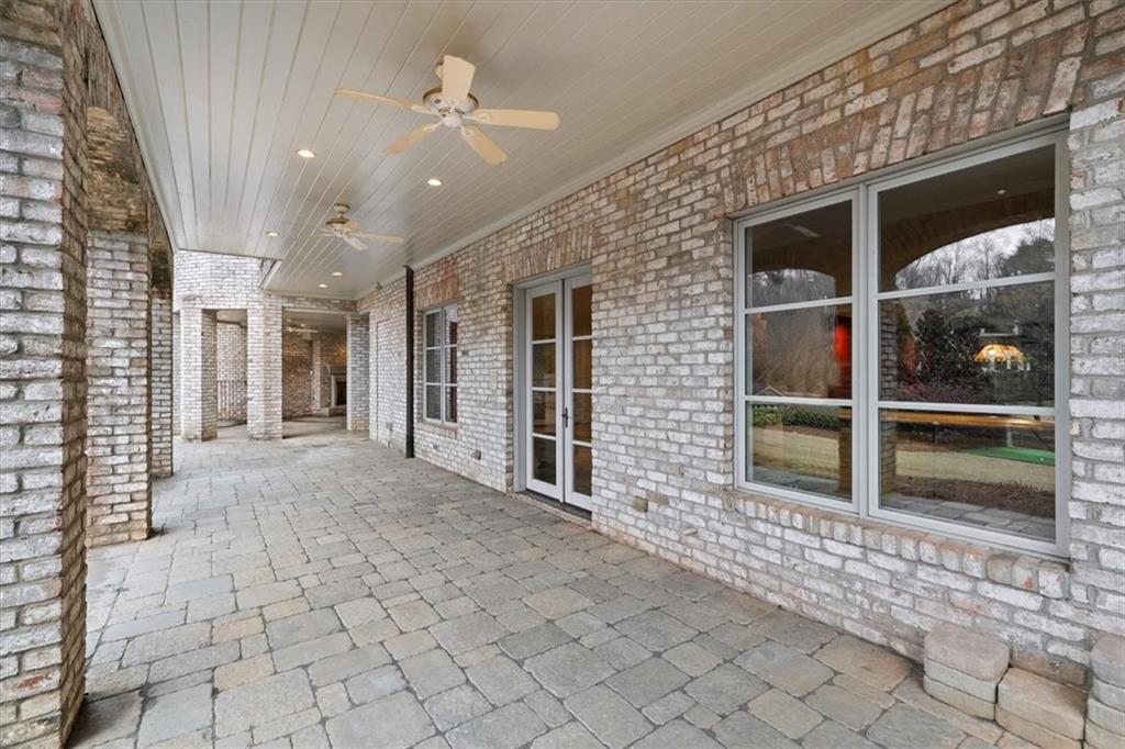 745 Brookwoods Trace