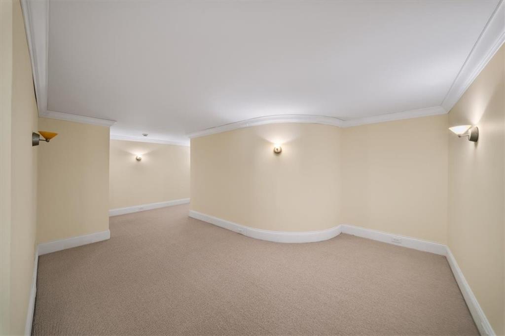 745 Brookwoods Trace