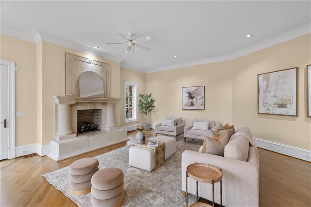 745 Brookwoods Trace