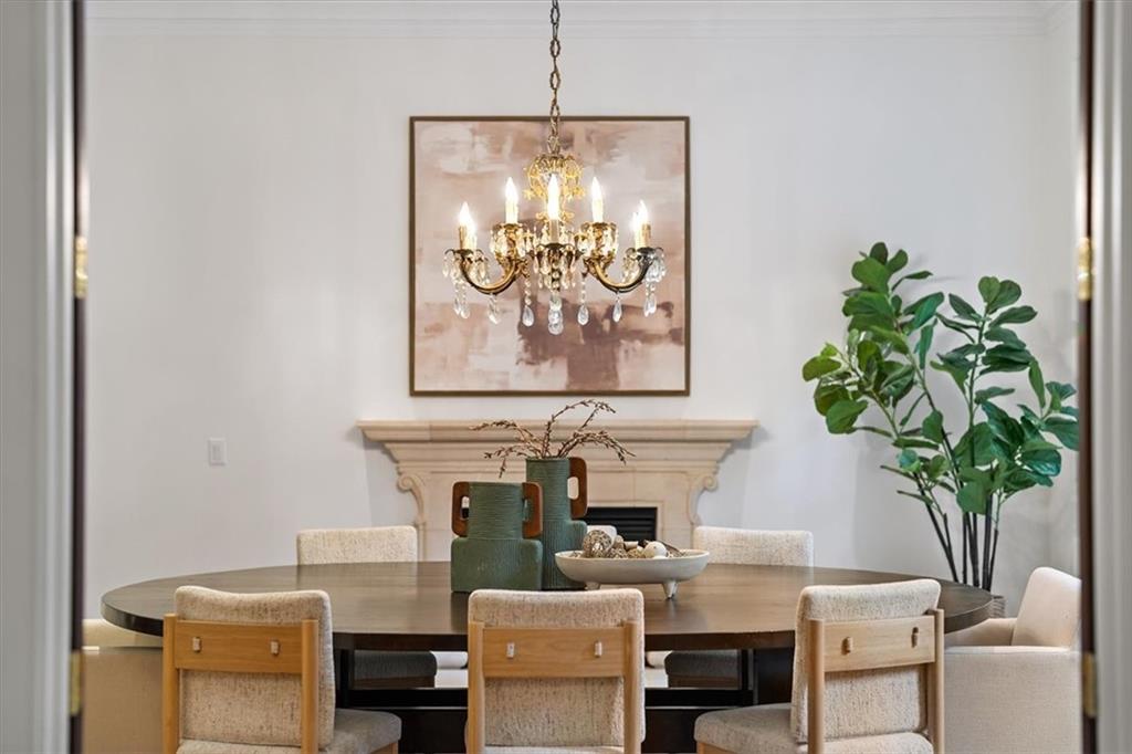 745 Brookwoods Trace