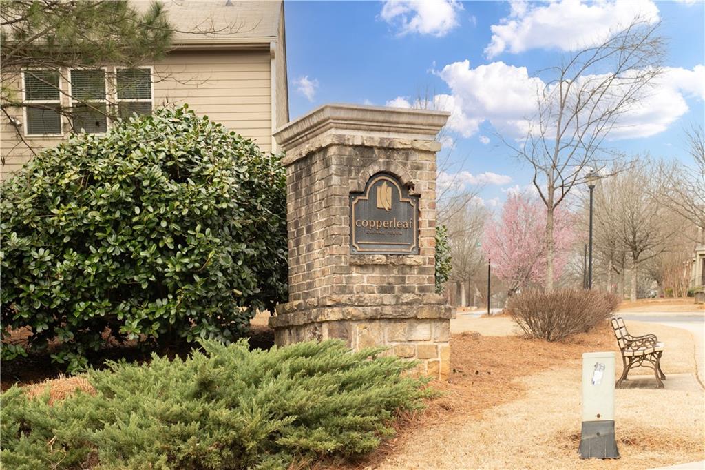 2542 Norwood Park Crossing