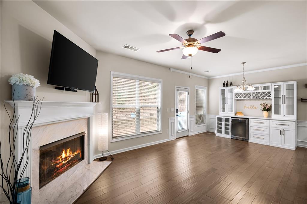 2542 Norwood Park Crossing