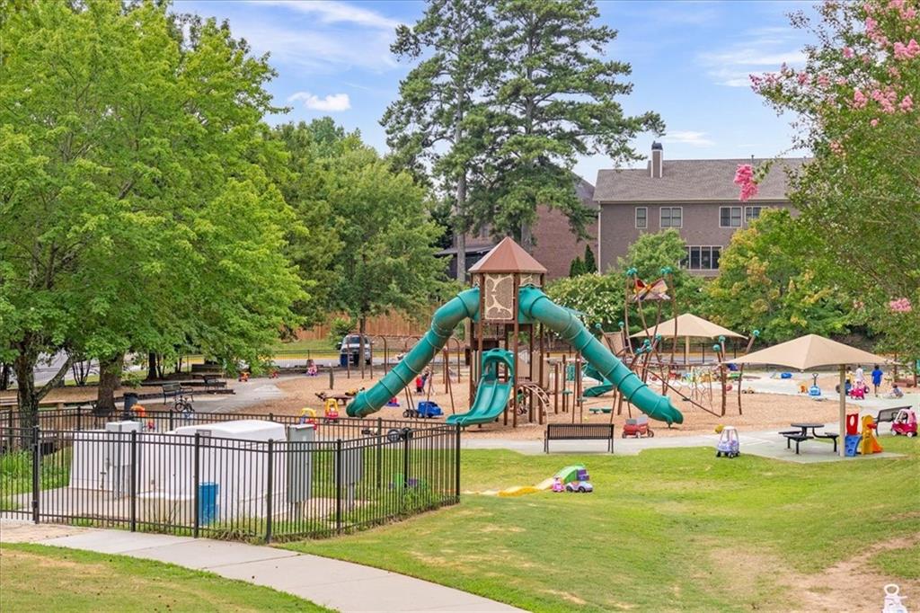 2606 Brookhaven Chase Lane NE