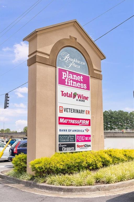 2606 Brookhaven Chase Lane NE