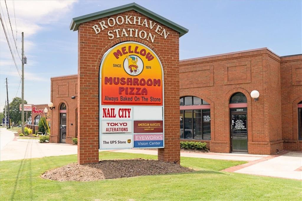 2606 Brookhaven Chase Lane NE