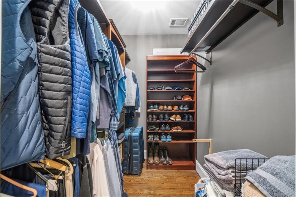 2606 Brookhaven Chase Lane NE