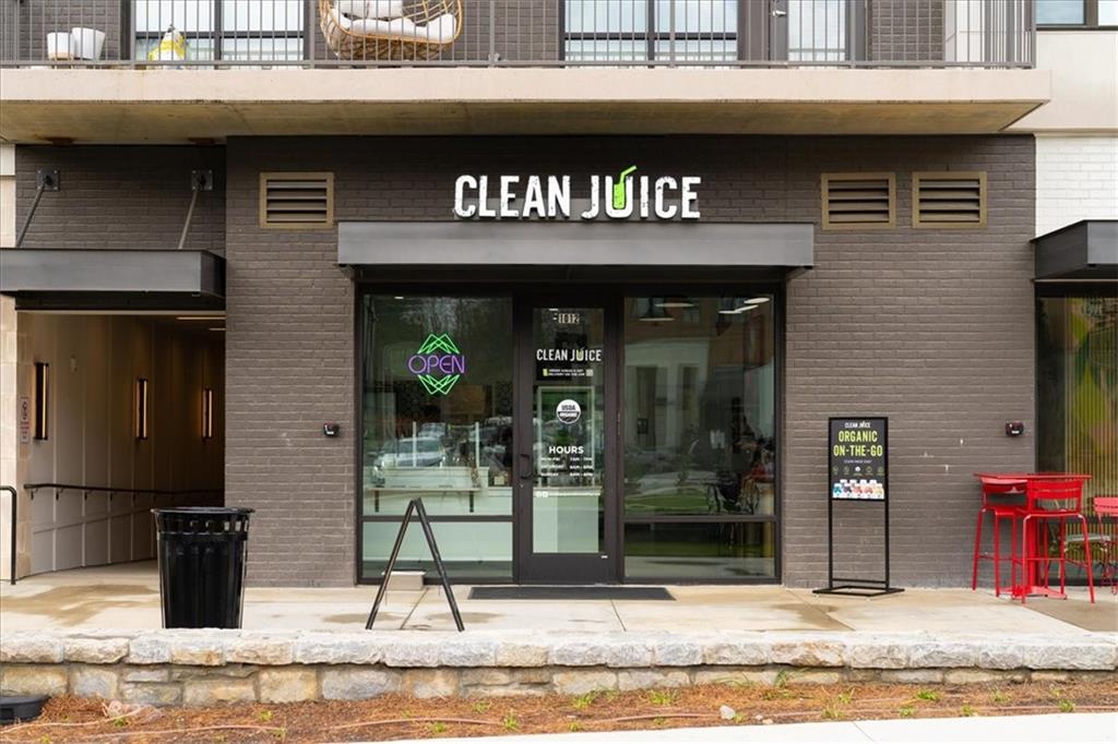 2606 Brookhaven Chase Lane NE