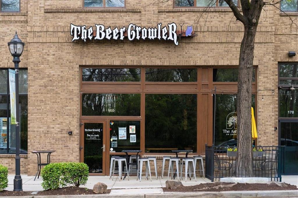 2606 Brookhaven Chase Lane NE