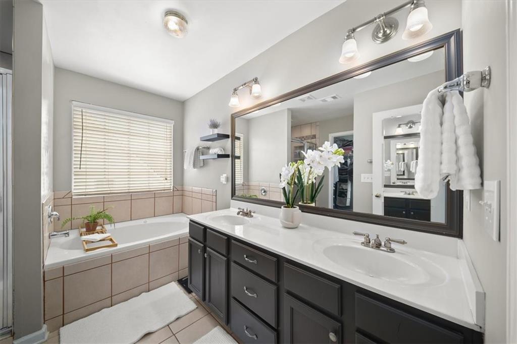 508 Chestnut Walk