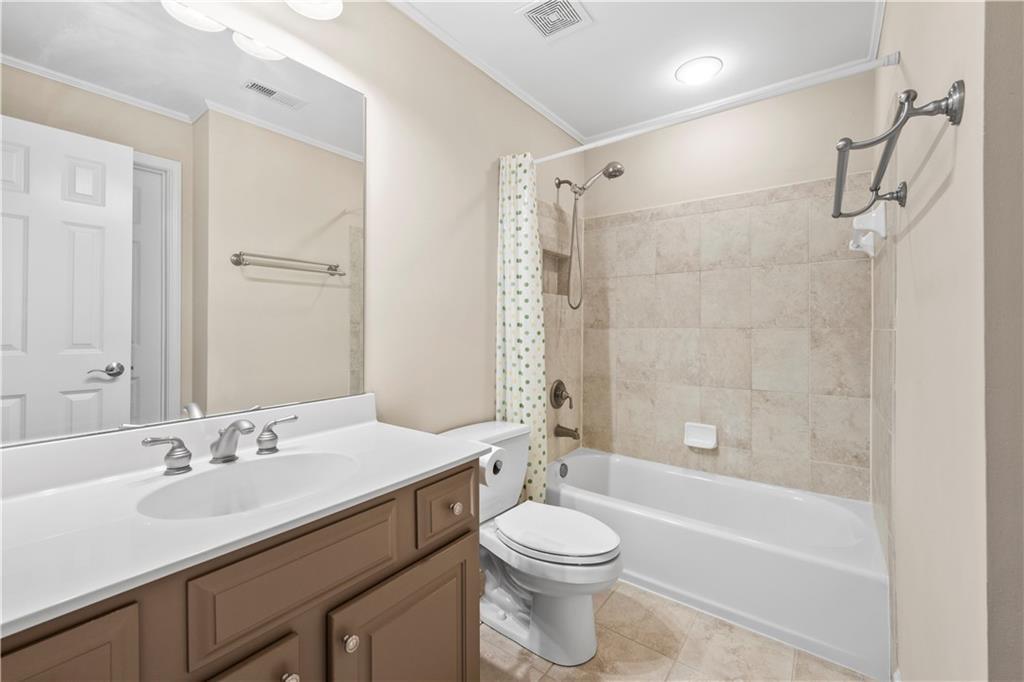 2252 Edgartown Lane SE Unit 2
