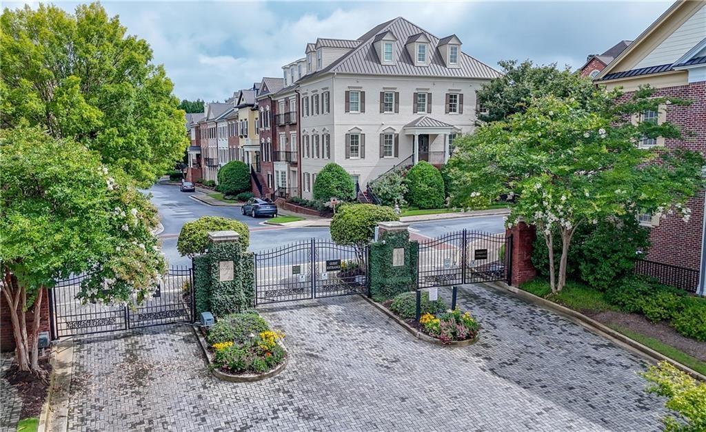 2252 Edgartown Lane SE Unit 2