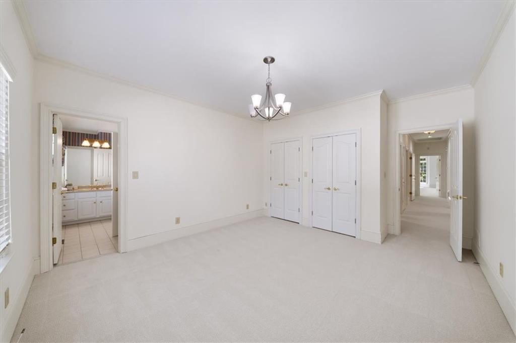 7805 N Spalding Lake Drive