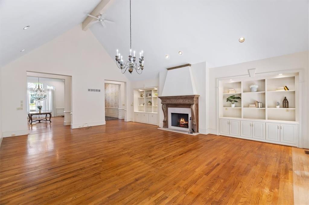 7805 N Spalding Lake Drive