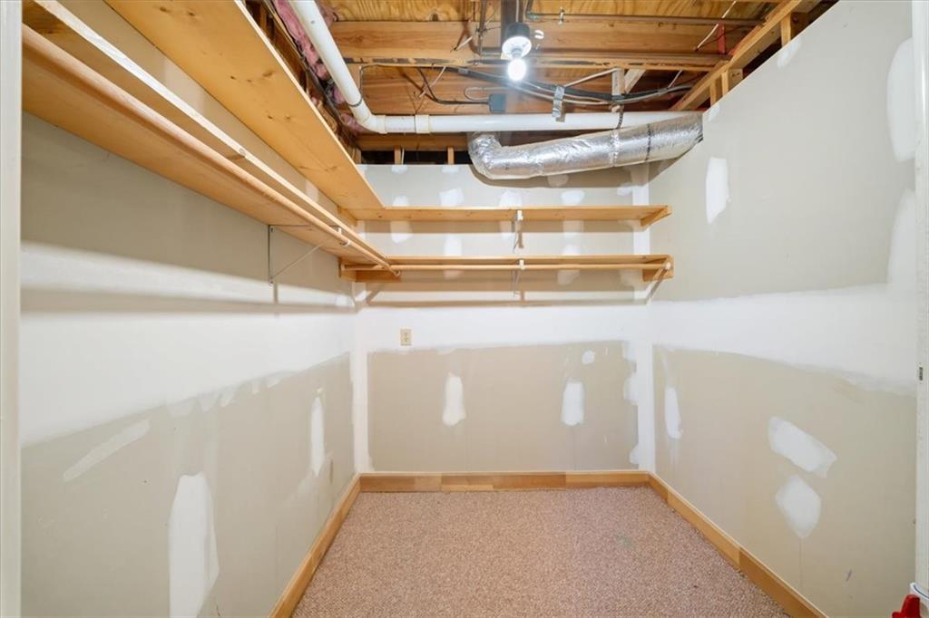 7805 N Spalding Lake Drive