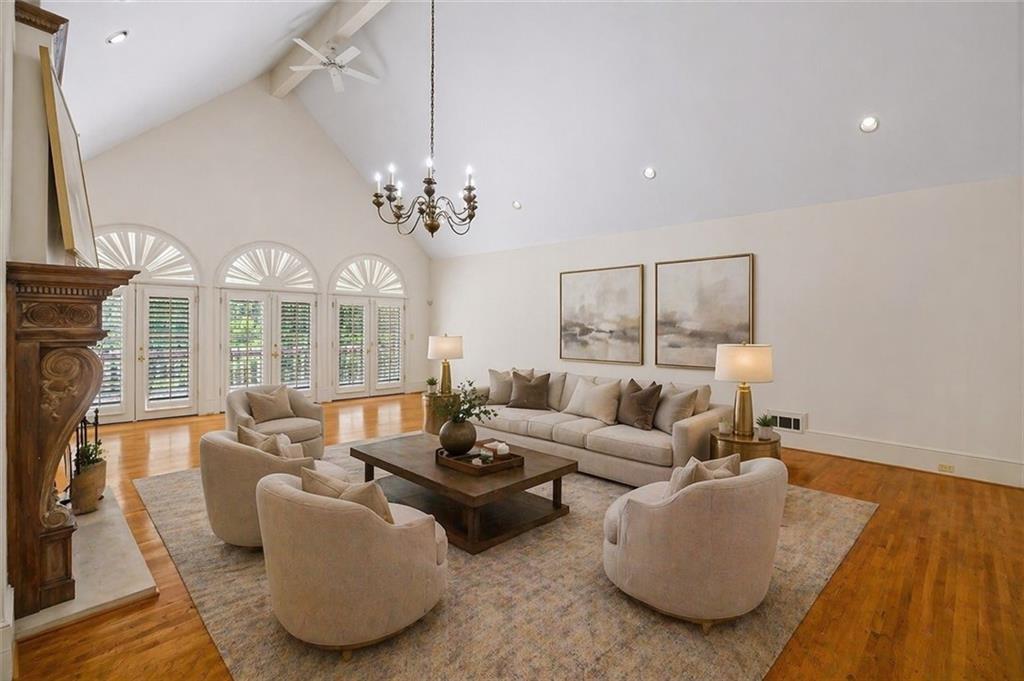 7805 N Spalding Lake Drive