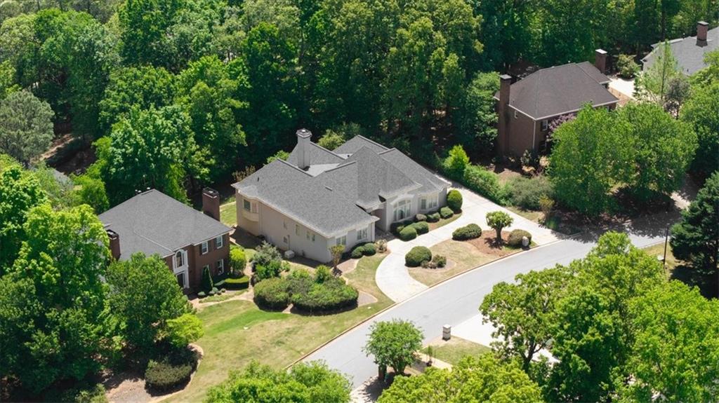 7805 N Spalding Lake Drive