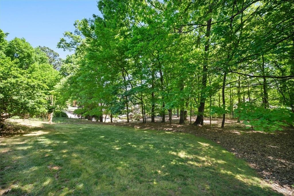 7805 N Spalding Lake Drive