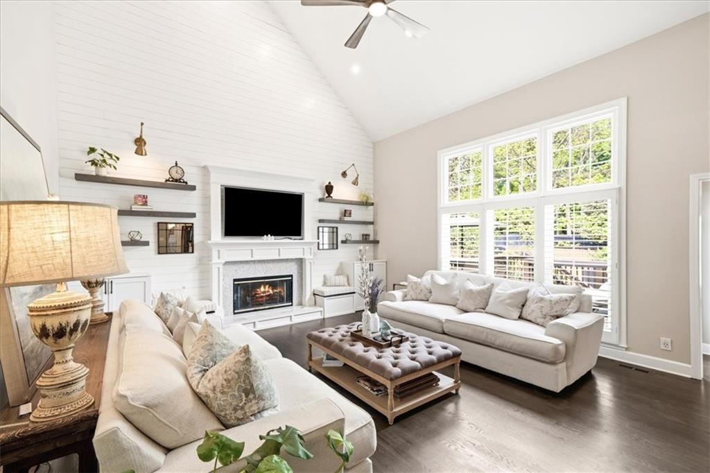 5077 Audley Lane