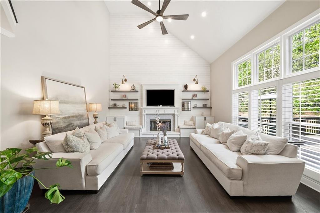 5077 Audley Lane