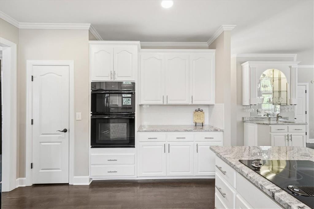 5077 Audley Lane