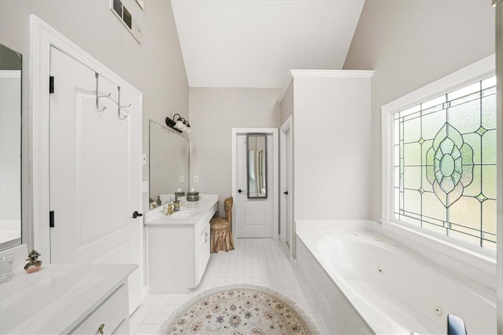 5077 Audley Lane