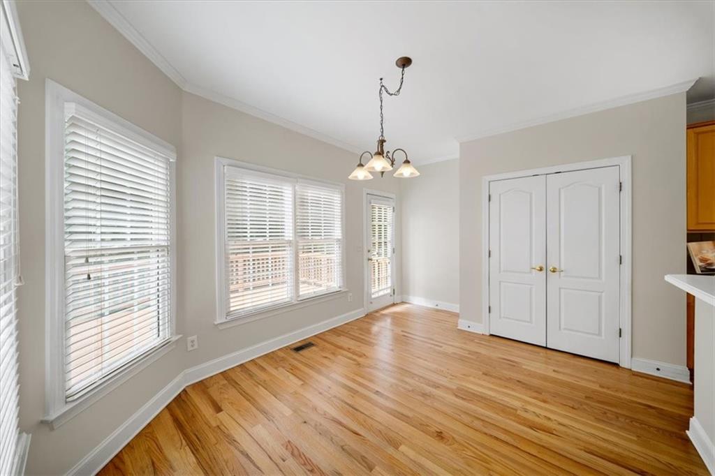 4906 Chimney Oaks Drive