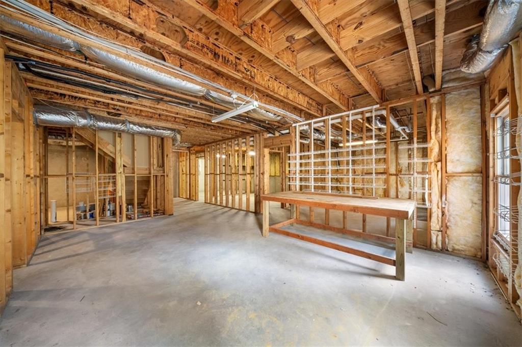 4906 Chimney Oaks Drive