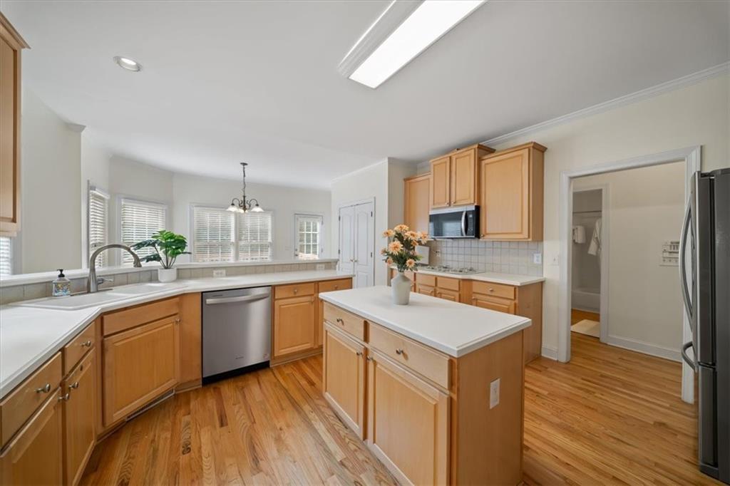 4906 Chimney Oaks Drive