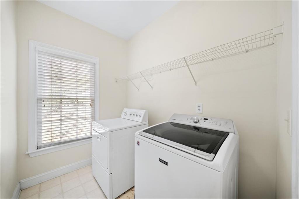 4906 Chimney Oaks Drive