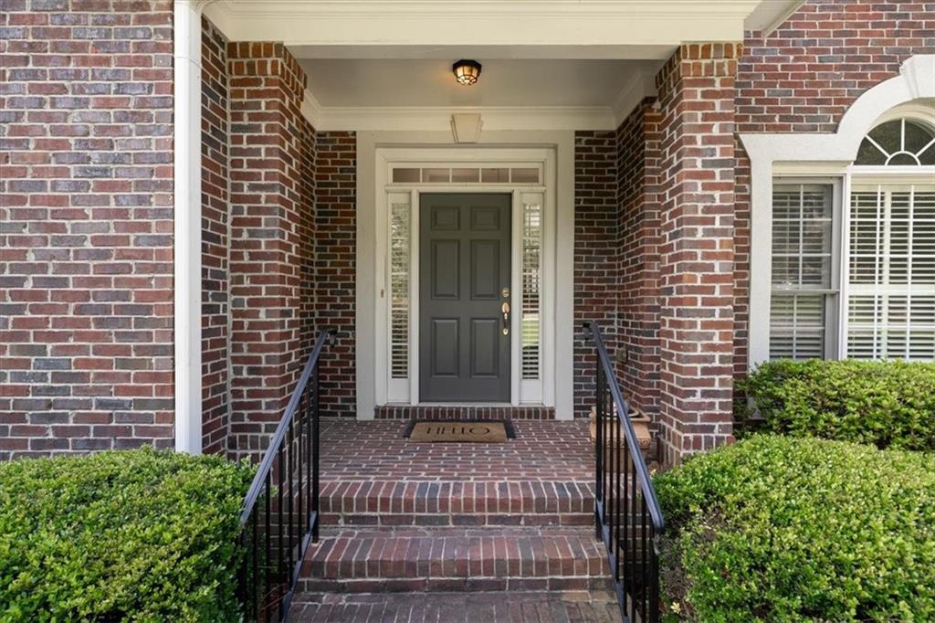4906 Chimney Oaks Drive