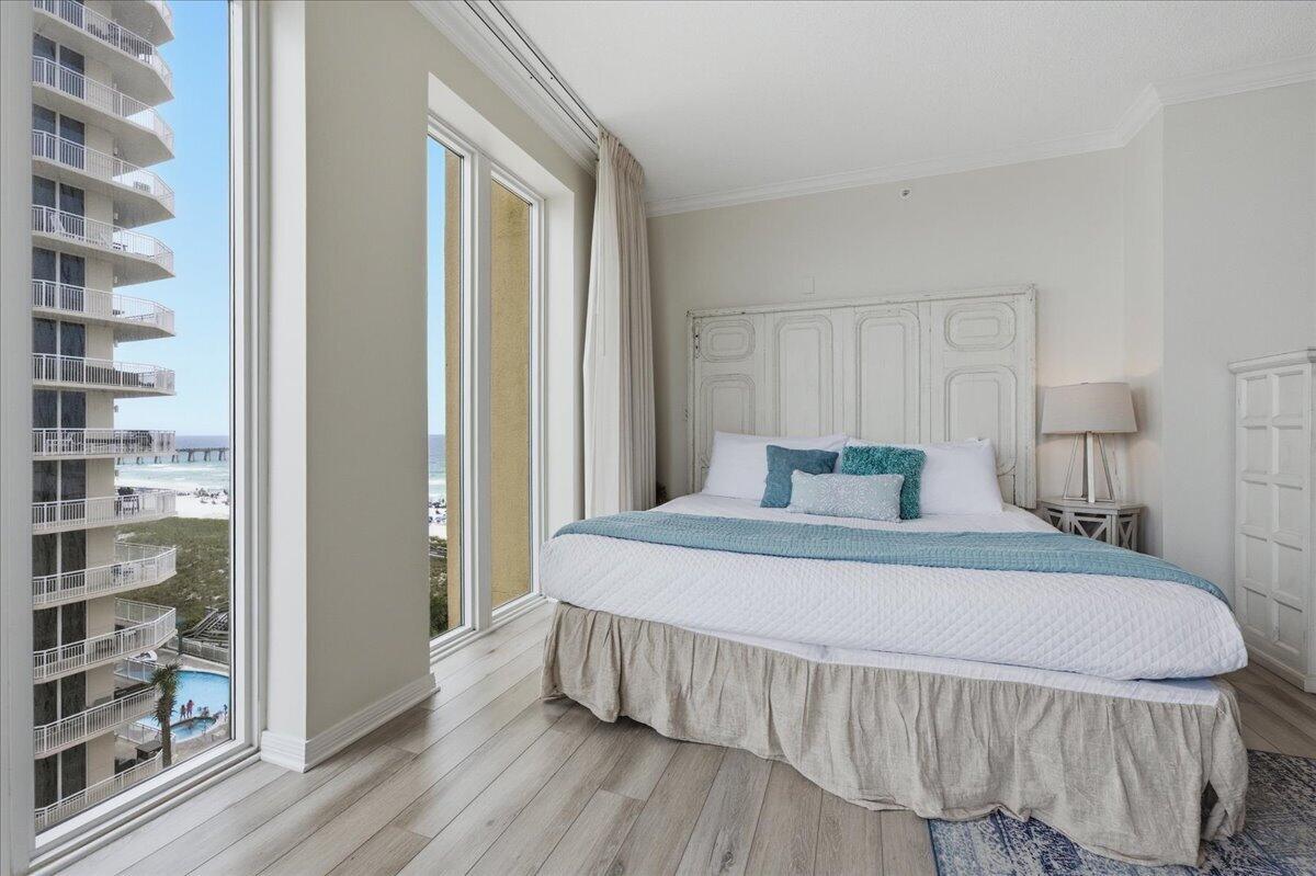 8477 Gulf Boulevard APT 601