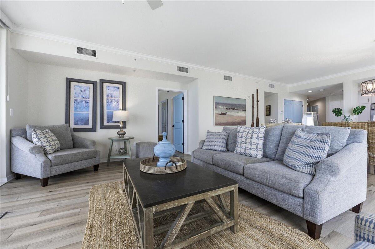 8477 Gulf Boulevard APT 601